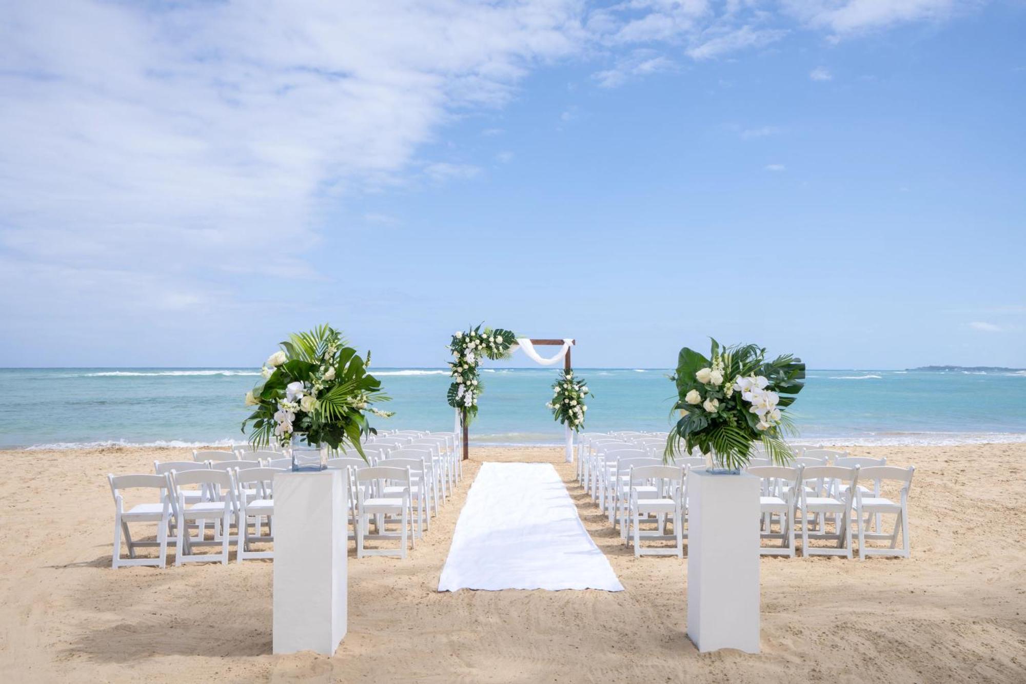 Breathless Punta Cana Resort & Spa (Adults Only) Eksteriør bilde Beach wedding