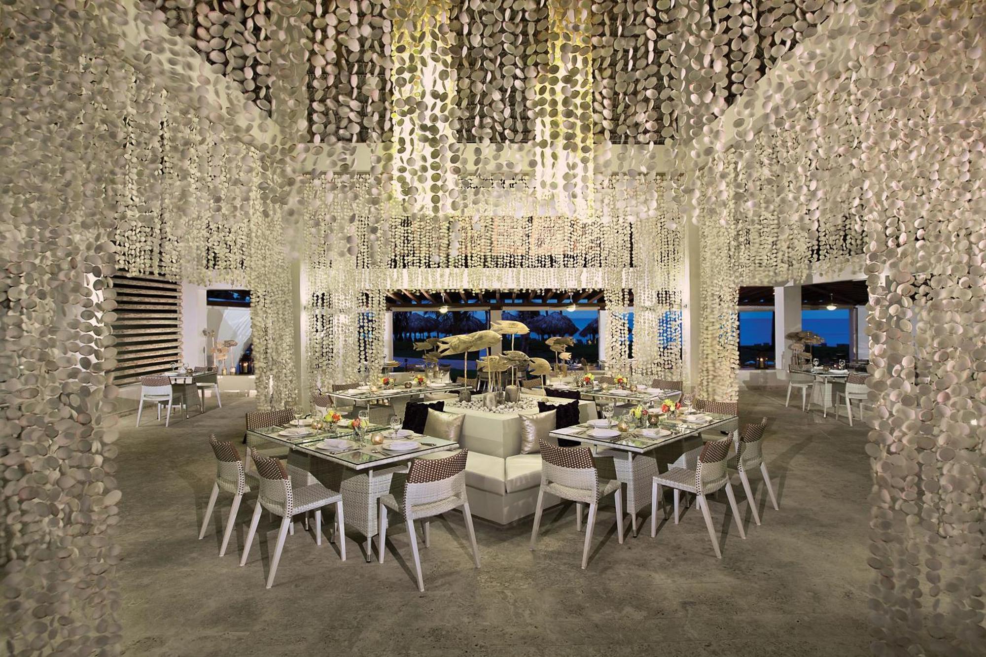 Breathless Punta Cana Resort & Spa (Adults Only) Eksteriør bilde The interior of the restaurant